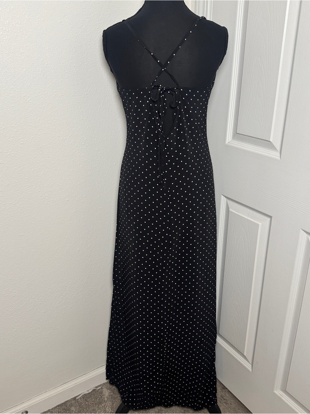 Madewell Ruched High-Low Polka Dot Midi Dress Size 2 Black White V-Neck - Picture 3 of 4